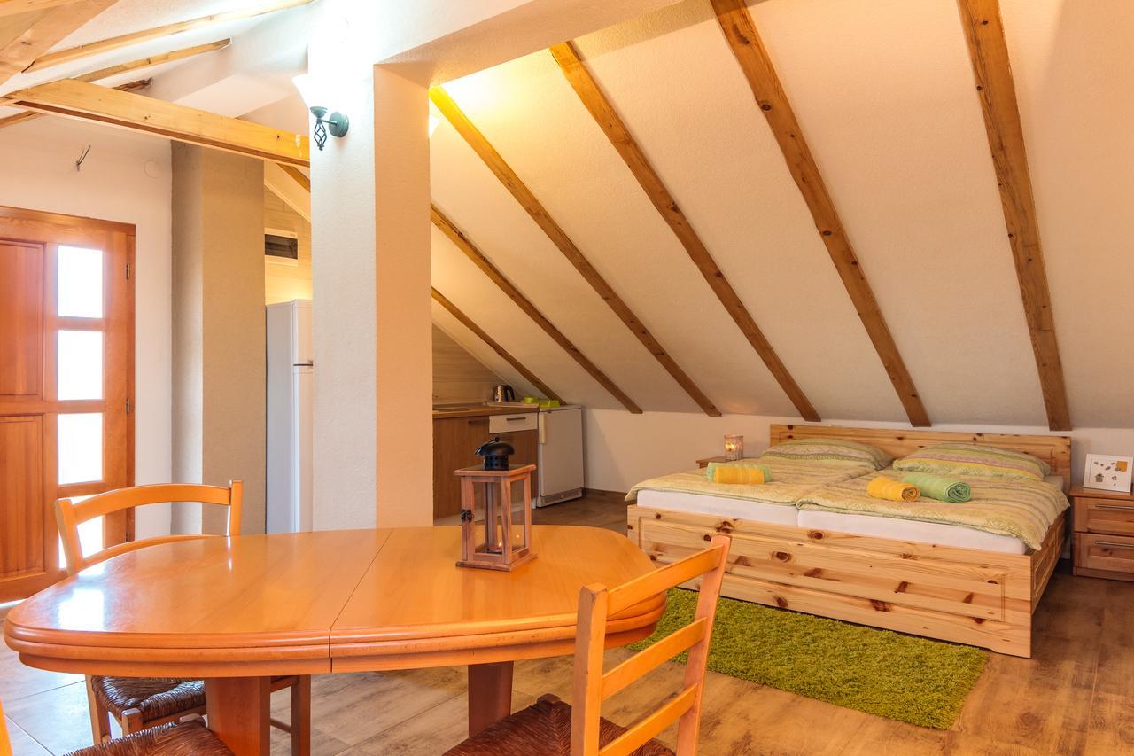 Apartments Fairy Land Rakovica Ngoại thất bức ảnh